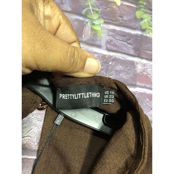 New Pretty Little Things Women’s Open Tie Back Brown Long Sleeve Blouse 1X - Picture 3 of 8